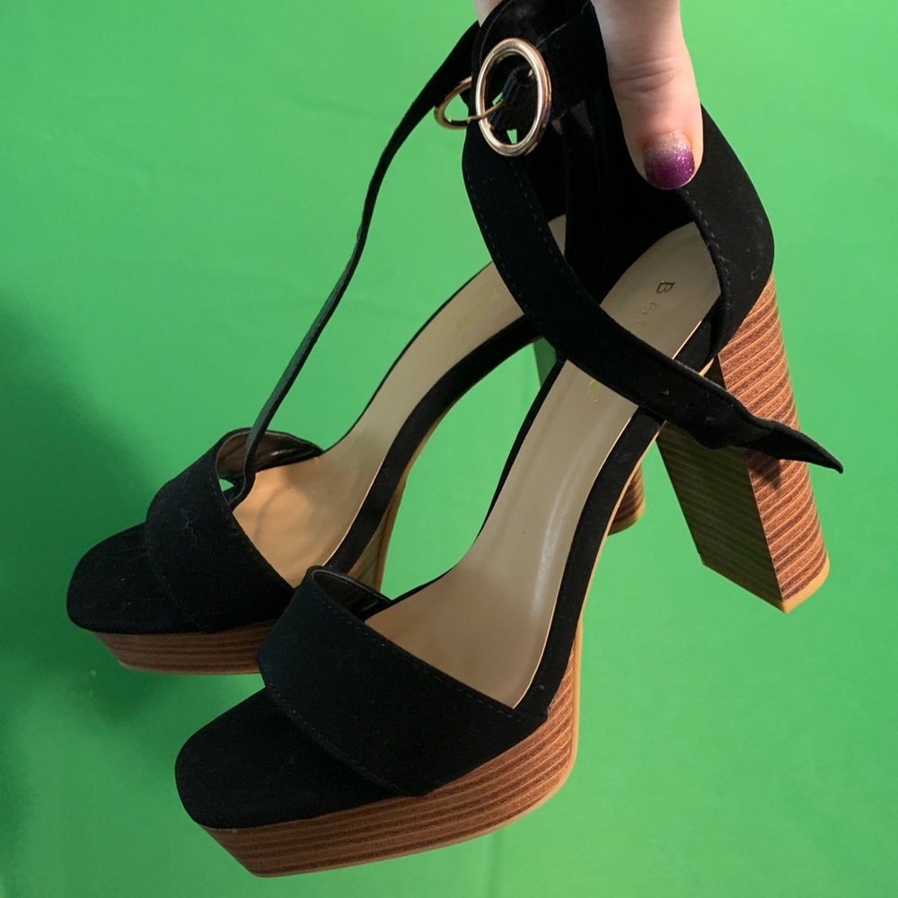 NIB Bamboo Black Suede Heels w/ Faux Wood Platform